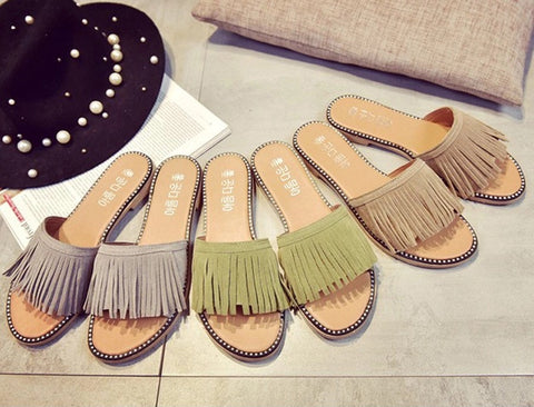 Fringe slippers